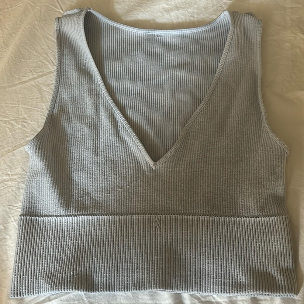 cropped lavender rib tee